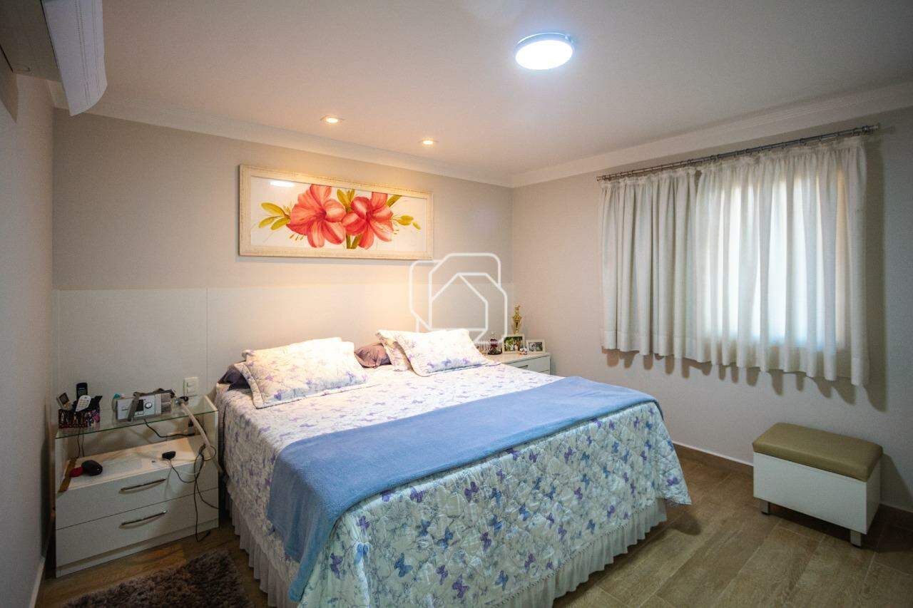 Casa de Condomínio à venda em Indaiatuba - SP - Recanto das Flores: Dormitório