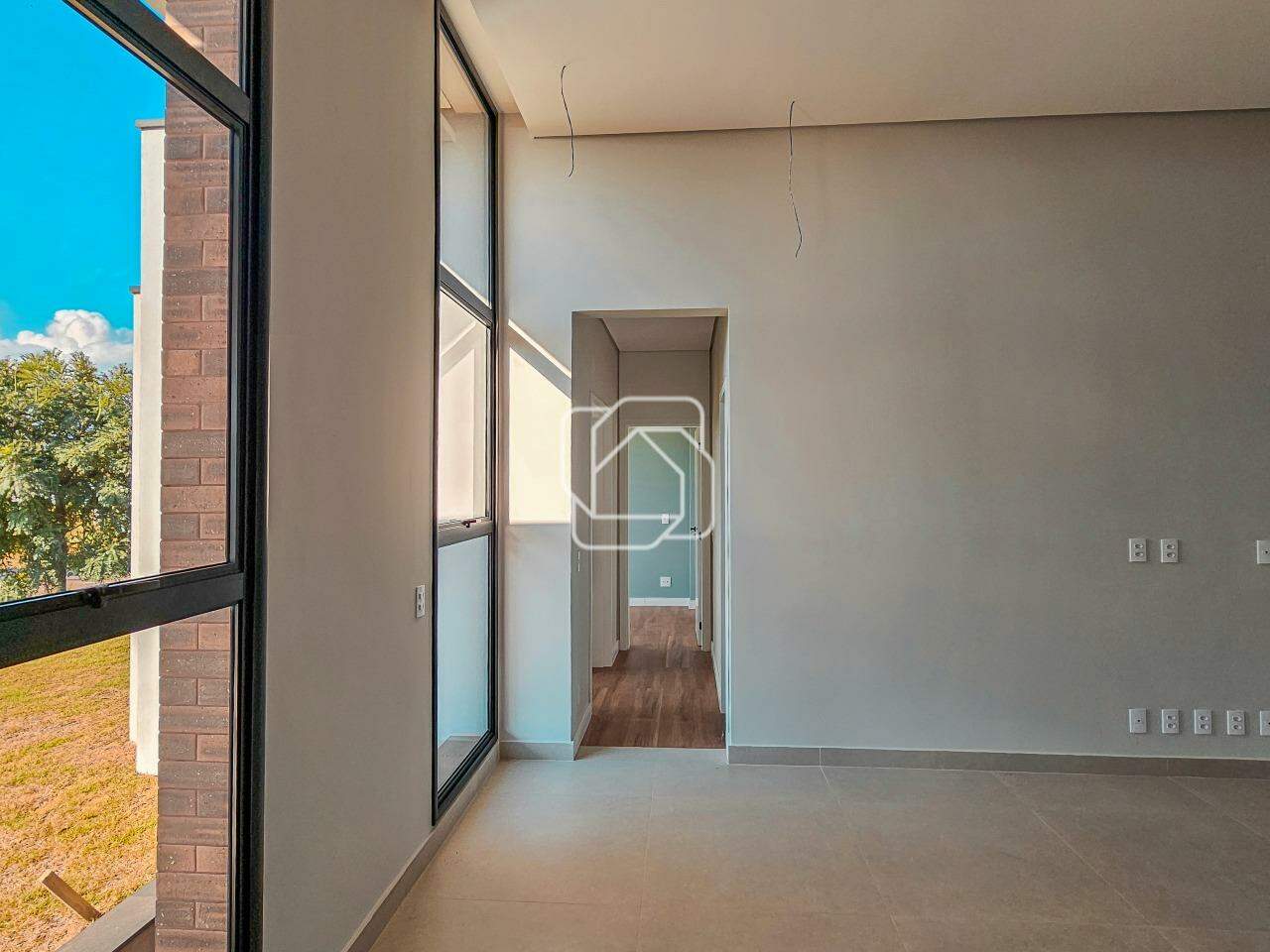 Casa de Condomínio à venda em Itu - SP - Residencial Parque Campos de Santo Antônio II: Hall de entrada