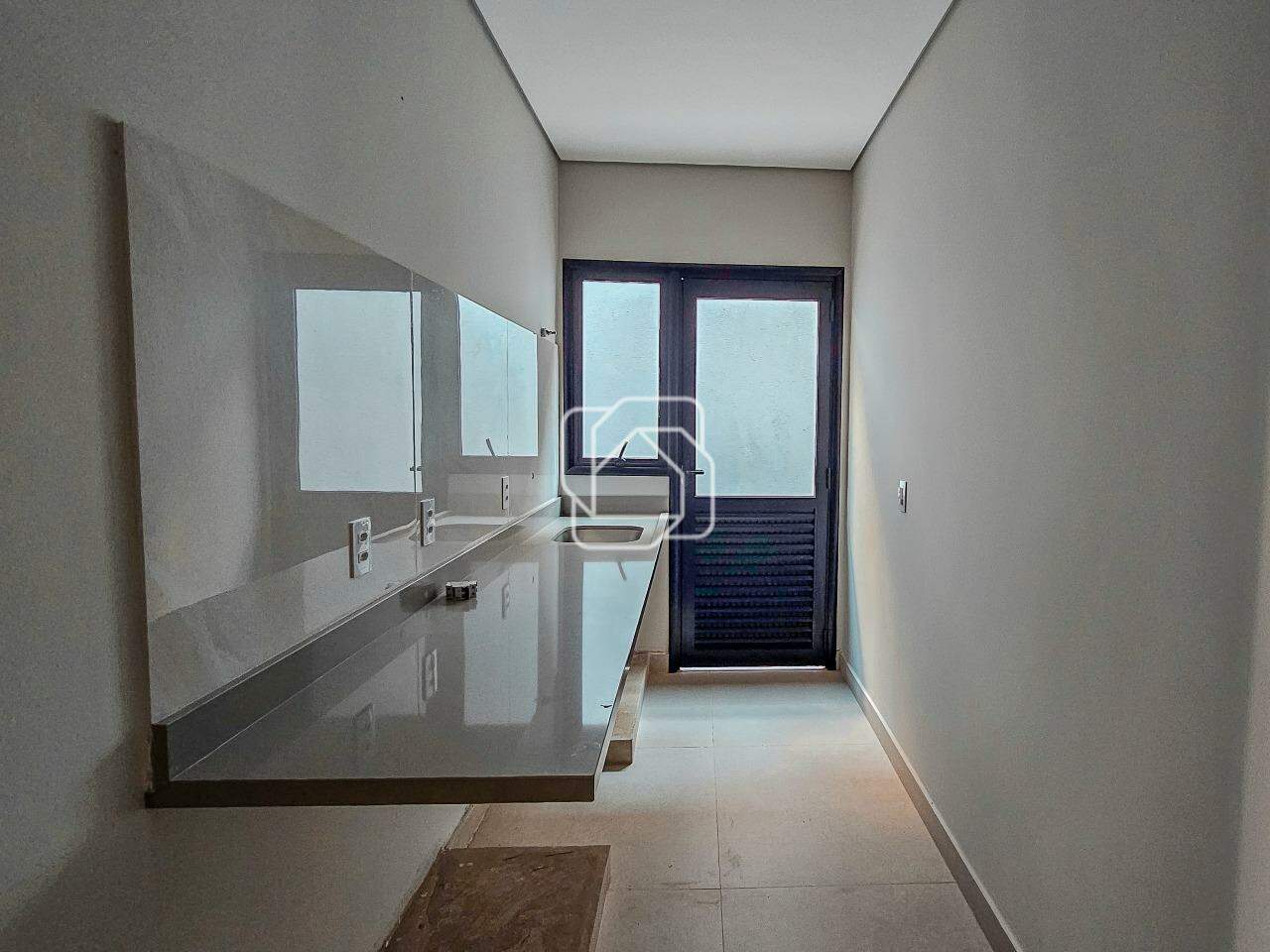 Casa de Condomínio à venda em Itu - SP - Residencial Parque Campos de Santo Antônio II: Área de serviço