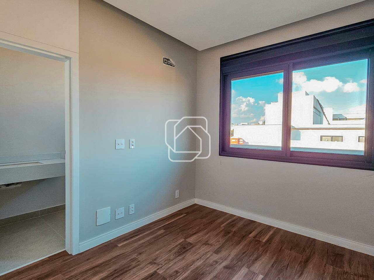 Casa de Condomínio à venda em Itu - SP - Residencial Parque Campos de Santo Antônio II: Suíte 2