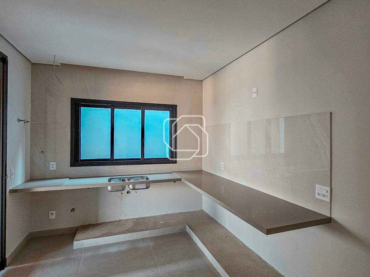 Casa de Condomínio à venda em Itu - SP - Residencial Parque Campos de Santo Antônio II: Cozinha