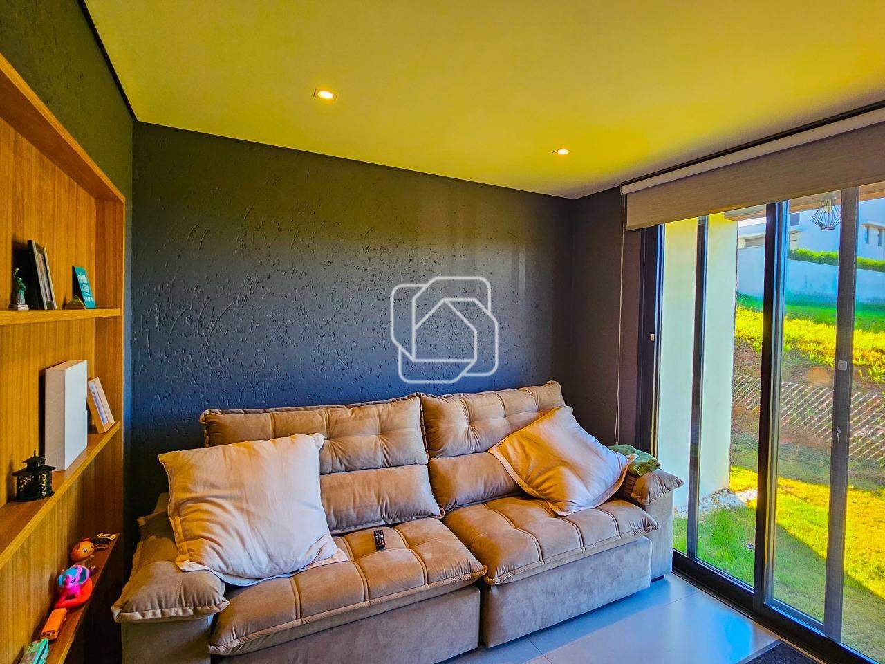 Casa de Condomínio à venda em Itu - SP - Condomínio Villas do Golfe: Sala de TV com escritório