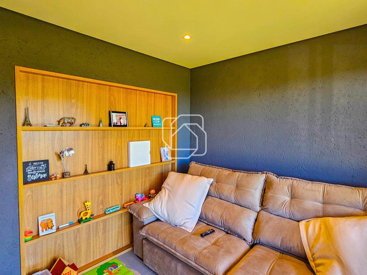 Casa de Condomínio à venda em Itu - SP - Condomínio Villas do Golfe: Sala de TV com escritório
