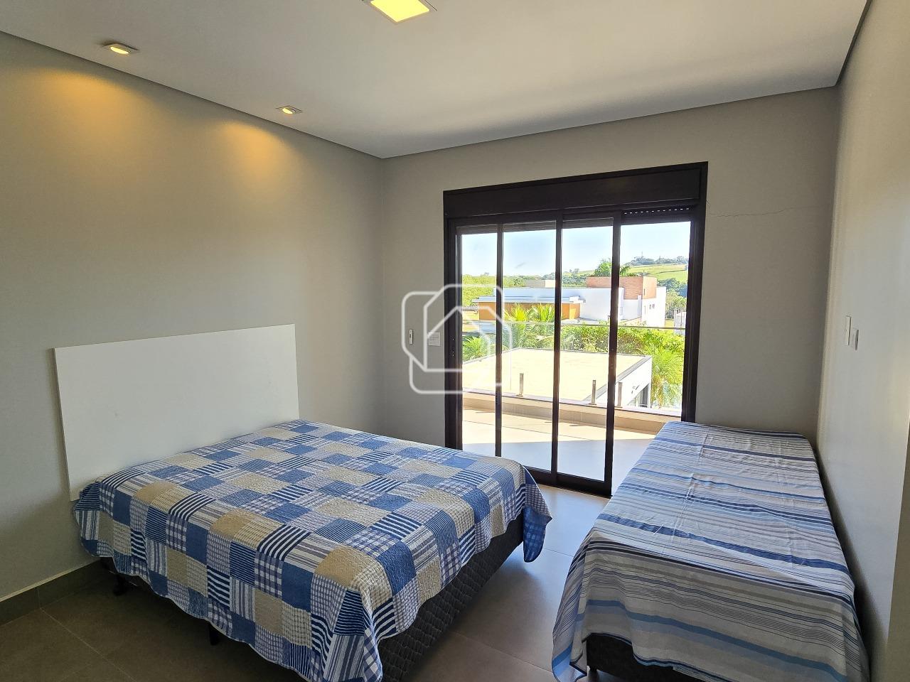 Casa de Condomínio à venda em Porto Feliz - SP - Fazenda Alvorada: Suíte