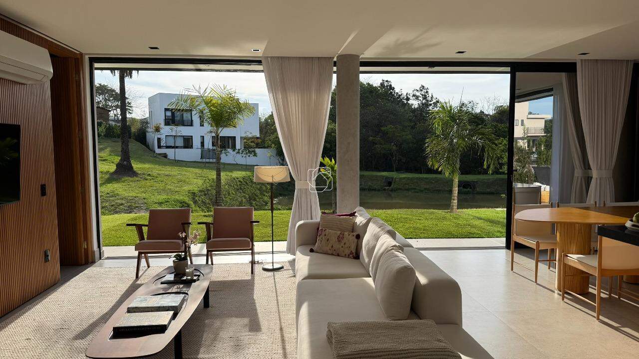 Casa de Condomínio para aluguel em Itu - SP - Condomínio Villas do Golfe: