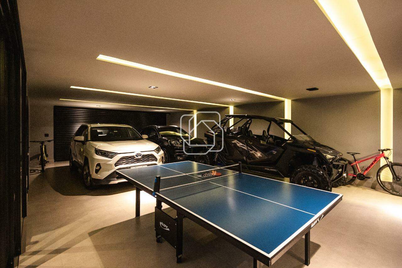 Casa de Condomínio à venda em Indaiatuba - SP - Jardim Maison Du Parc: Garagem