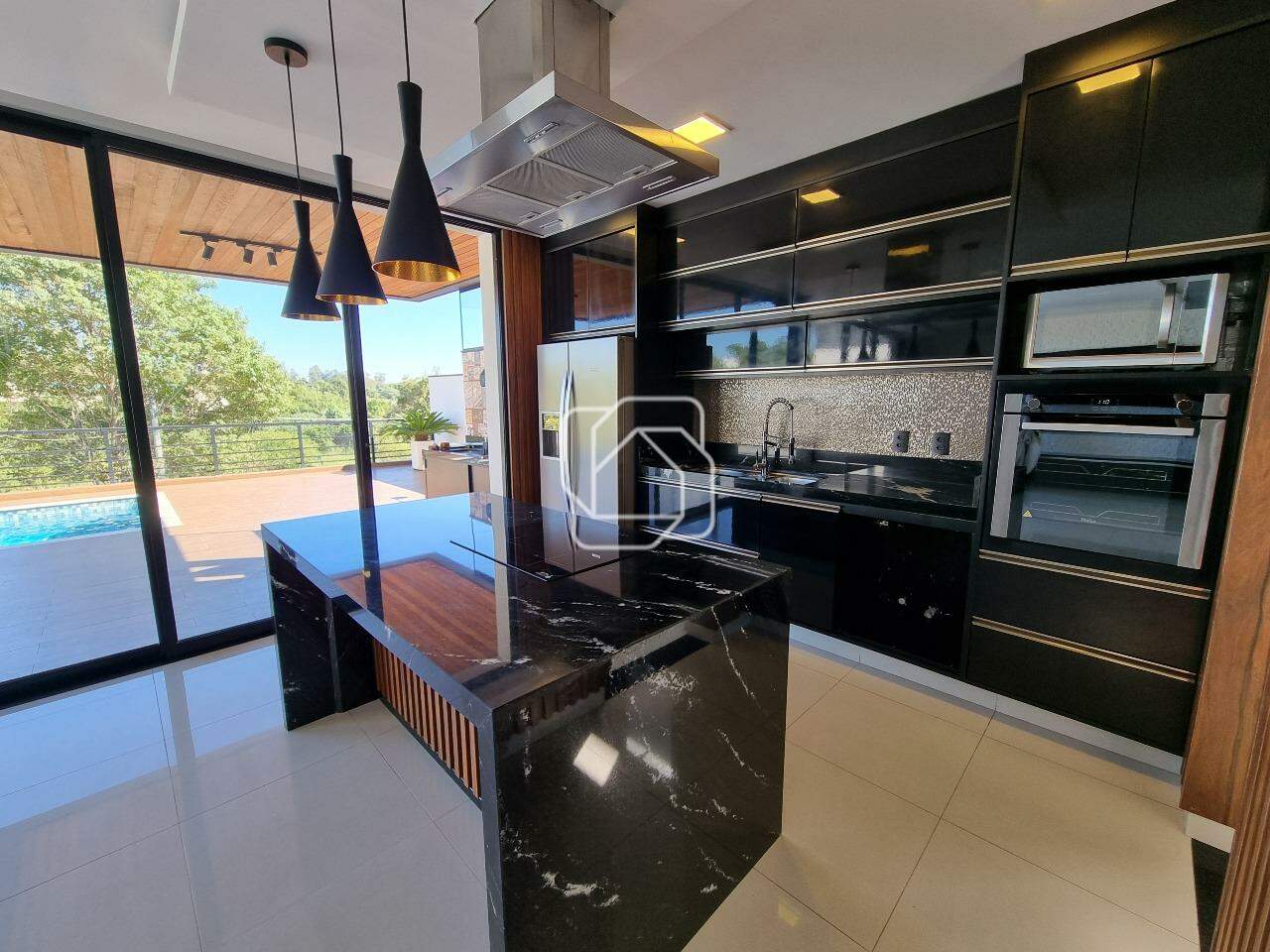 Casa de Condomínio para aluguel em Indaiatuba - SP - Condomínio Terra Magna: Cozinha