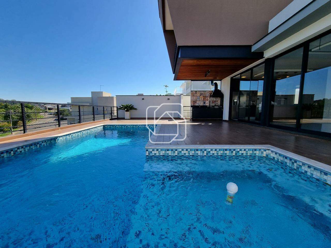 Casa de Condomínio para aluguel em Indaiatuba - SP - Condomínio Terra Magna: Área da piscina