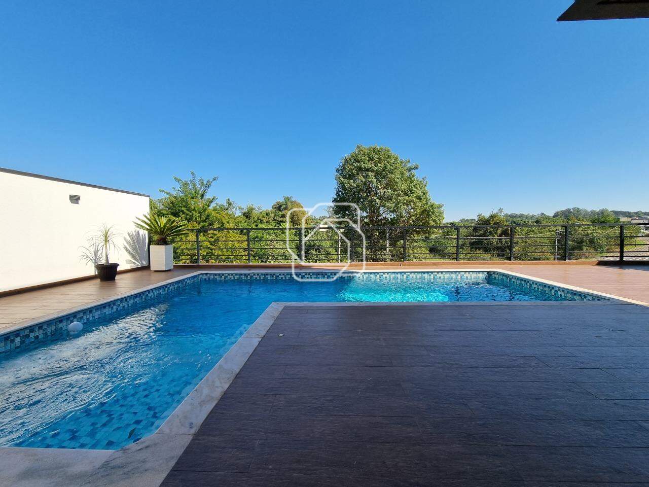 Casa de Condomínio para aluguel em Indaiatuba - SP - Condomínio Terra Magna: Área da piscina