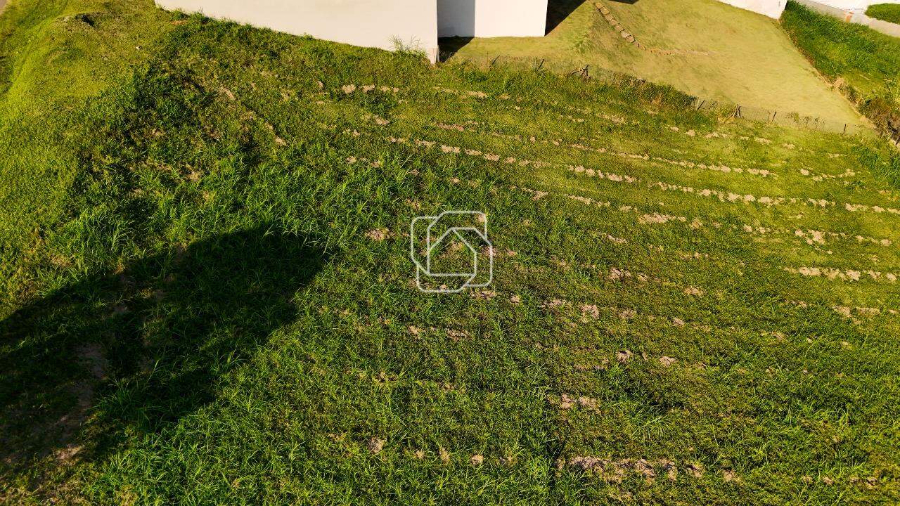 Terreno à venda em Itu - SP - Condomínio Campos de Santo Antônio: 