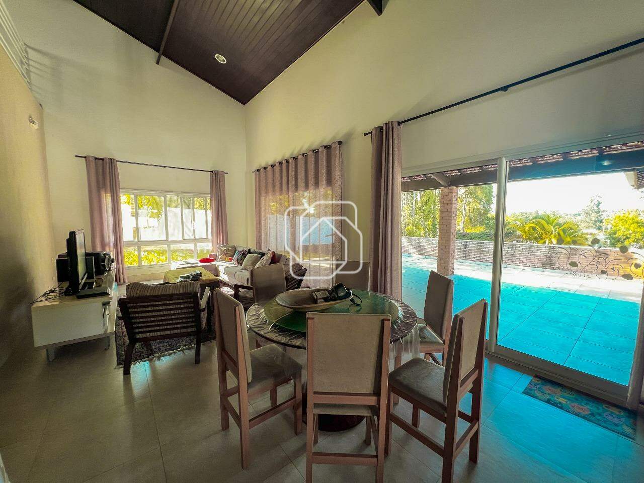 Casa de Condomínio à venda em Itu - SP - Condomínio City Castelo: Sala de TV