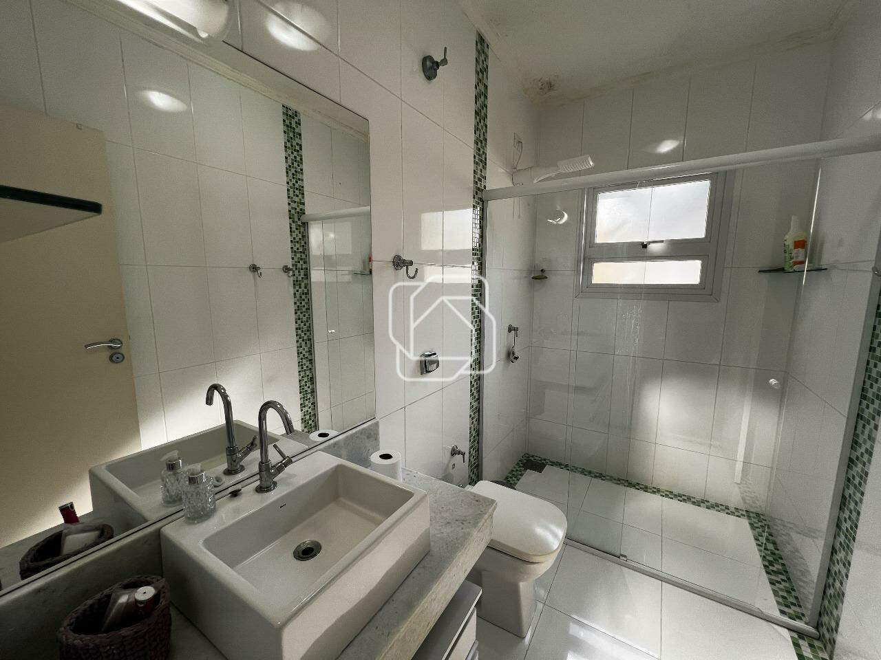 Casa de Condomínio à venda em Itu - SP - Condomínio City Castelo: Banheiro