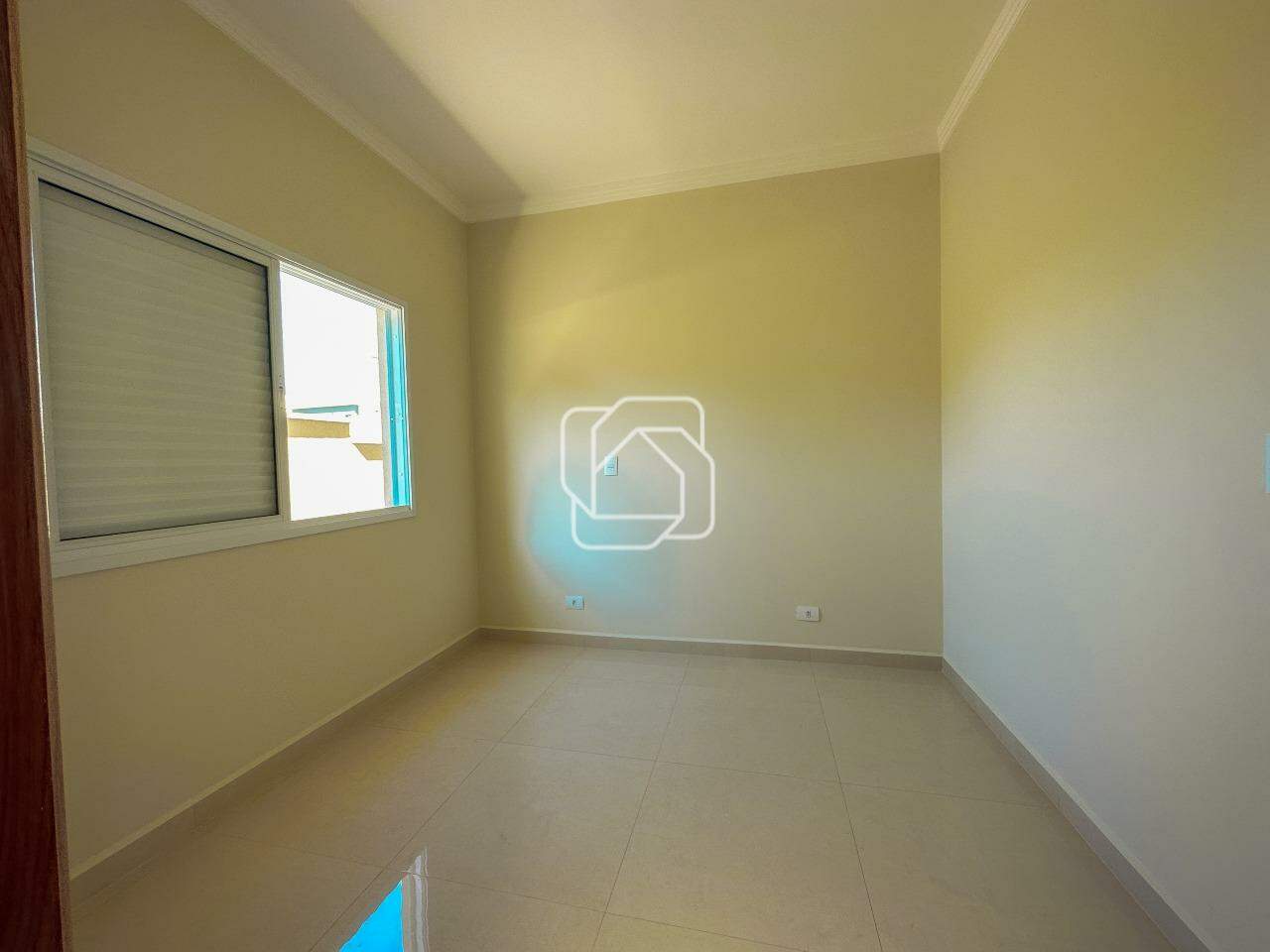 Casa de Condomínio à venda em Salto - SP - Residencial Lagos D’Icaraí: Suíte