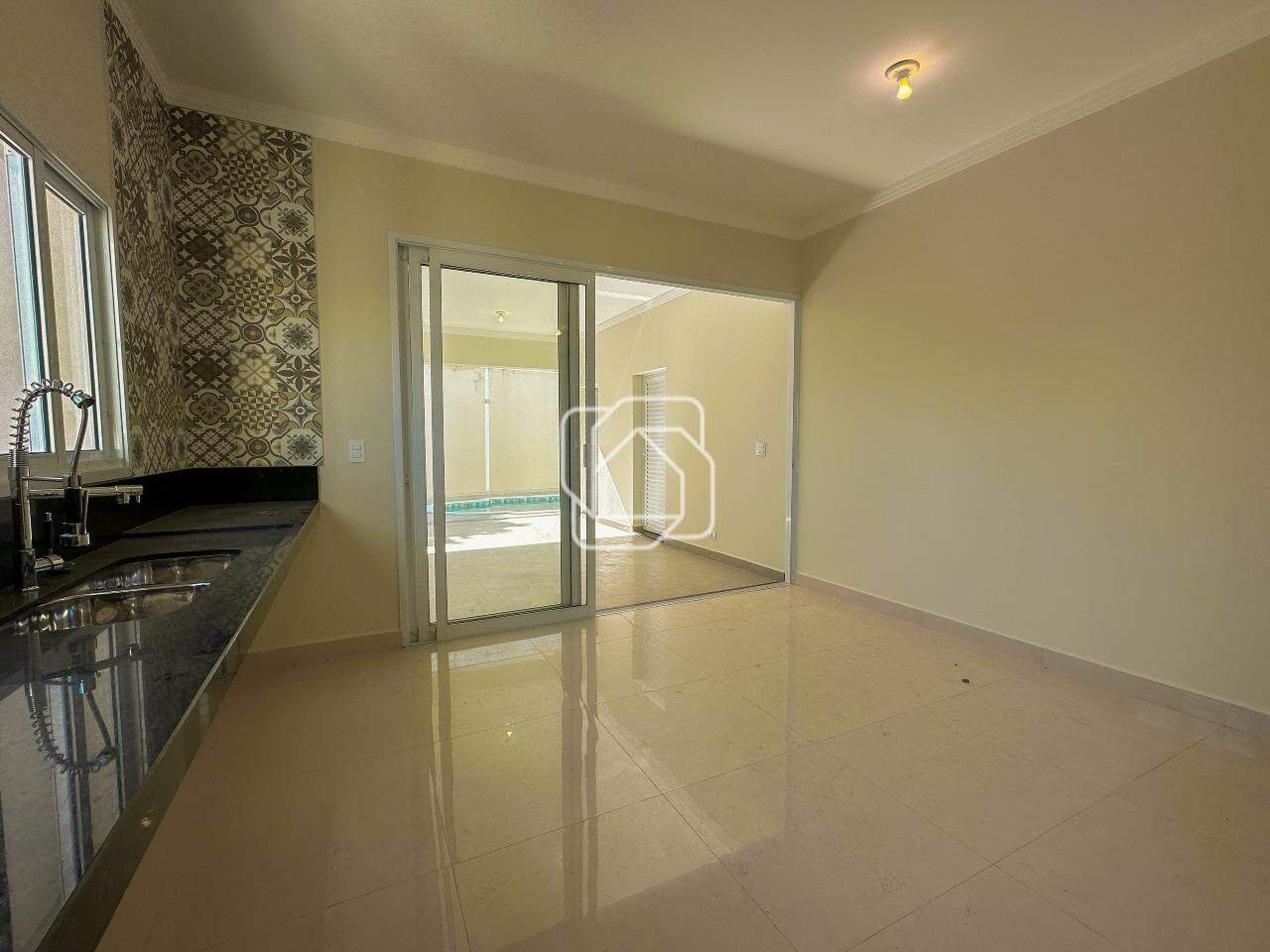 Casa de Condomínio à venda em Salto - SP - Residencial Lagos D’Icaraí: Cozinha