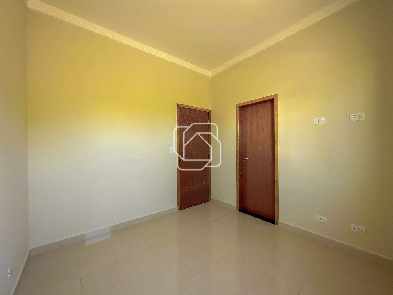 Casa de Condomínio à venda em Salto - SP - Residencial Lagos D’Icaraí: Suíte