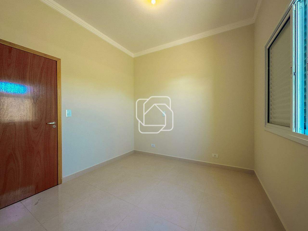 Casa de Condomínio à venda em Salto - SP - Residencial Lagos D’Icaraí: Suíte