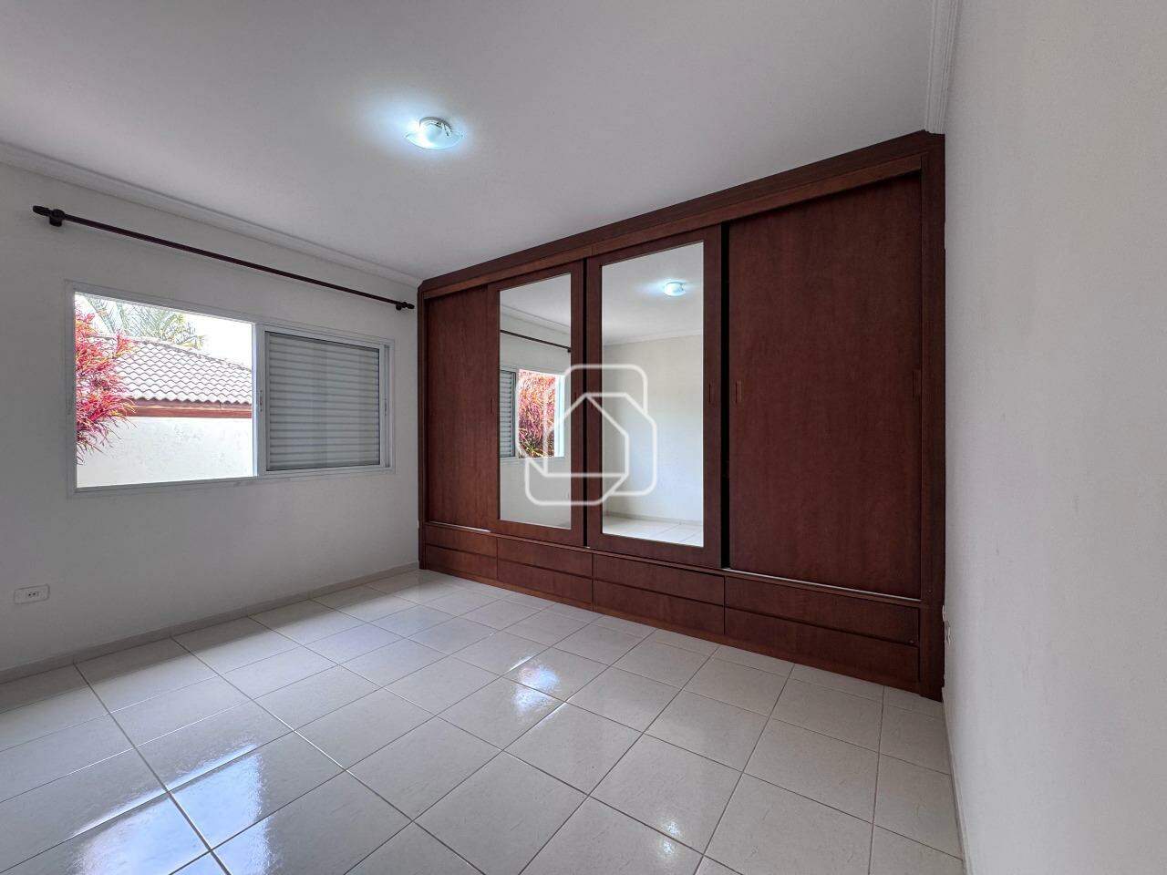 Casa de Condomínio para aluguel em Itu - SP - Jardim Theodora: 