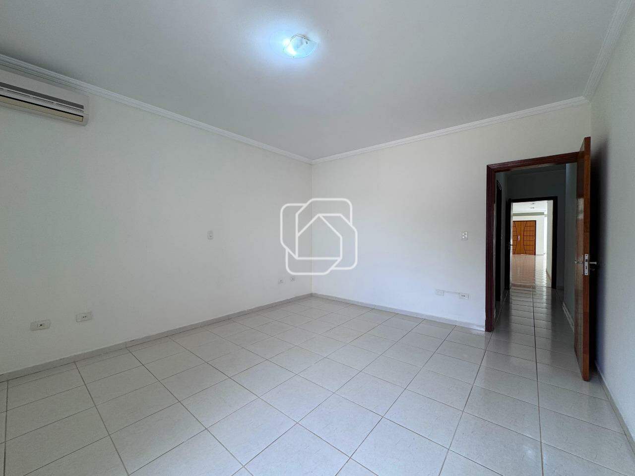 Casa de Condomínio para aluguel em Itu - SP - Jardim Theodora: 
