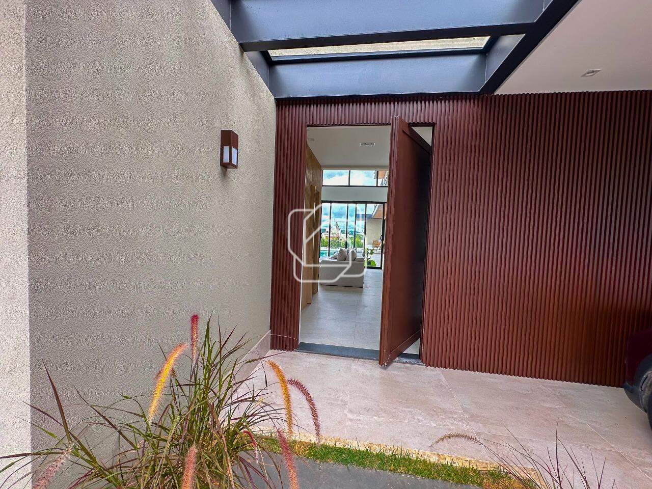 Casa de Condomínio à venda em Itu - SP - Condomínio Villas do Golfe: Entrada