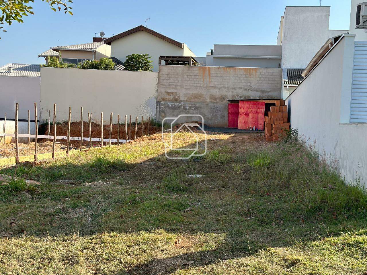 Terreno à venda em Salto - SP - Condomínio Costa das Areias: 