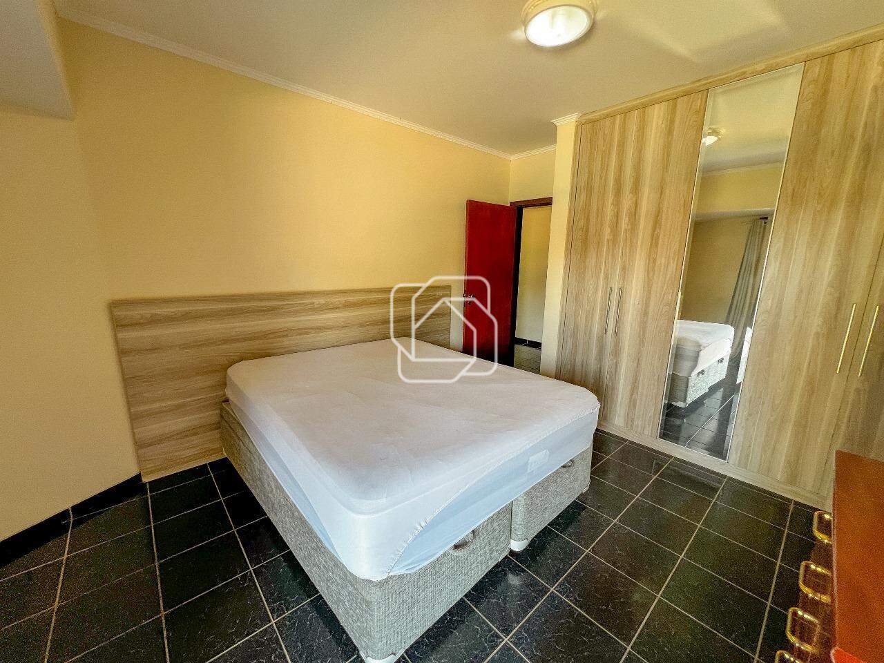 Casa de Condomínio à venda em Itu - SP - Parque Village Castelo: