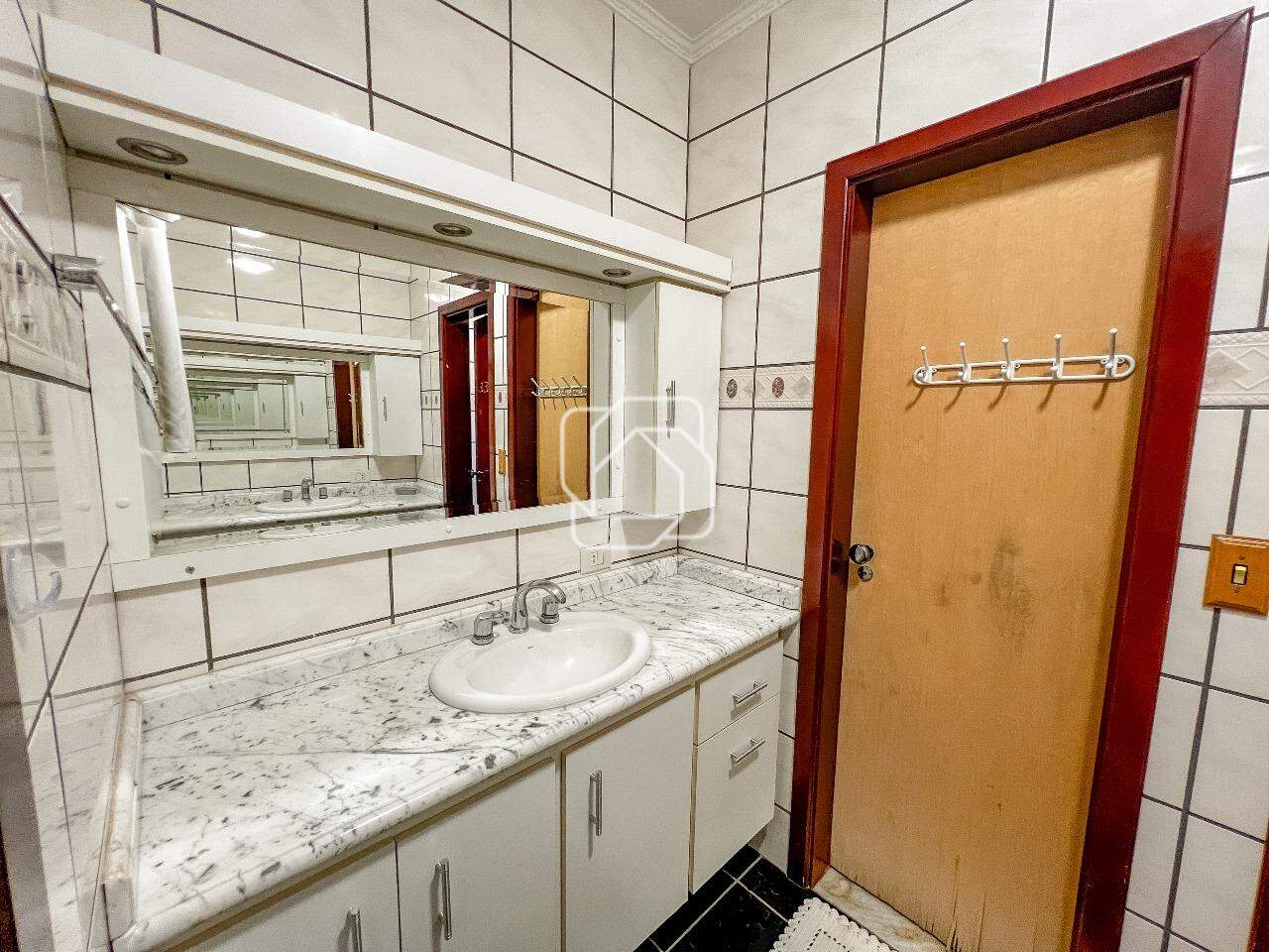 Casa de Condomínio à venda em Itu - SP - Parque Village Castelo:
