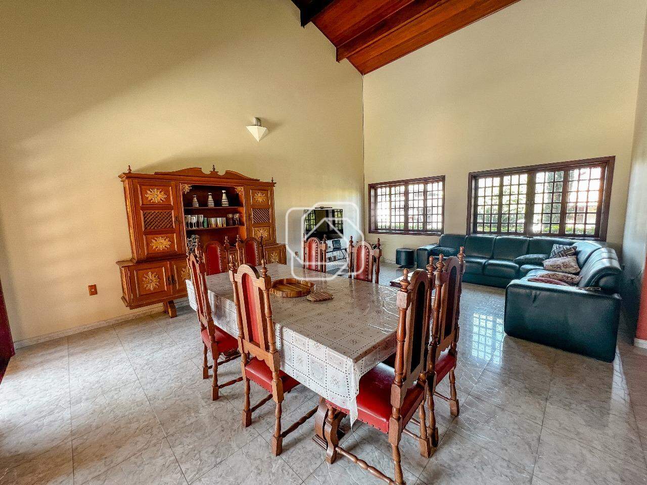 Casa de Condomínio à venda em Itu - SP - Parque Village Castelo: