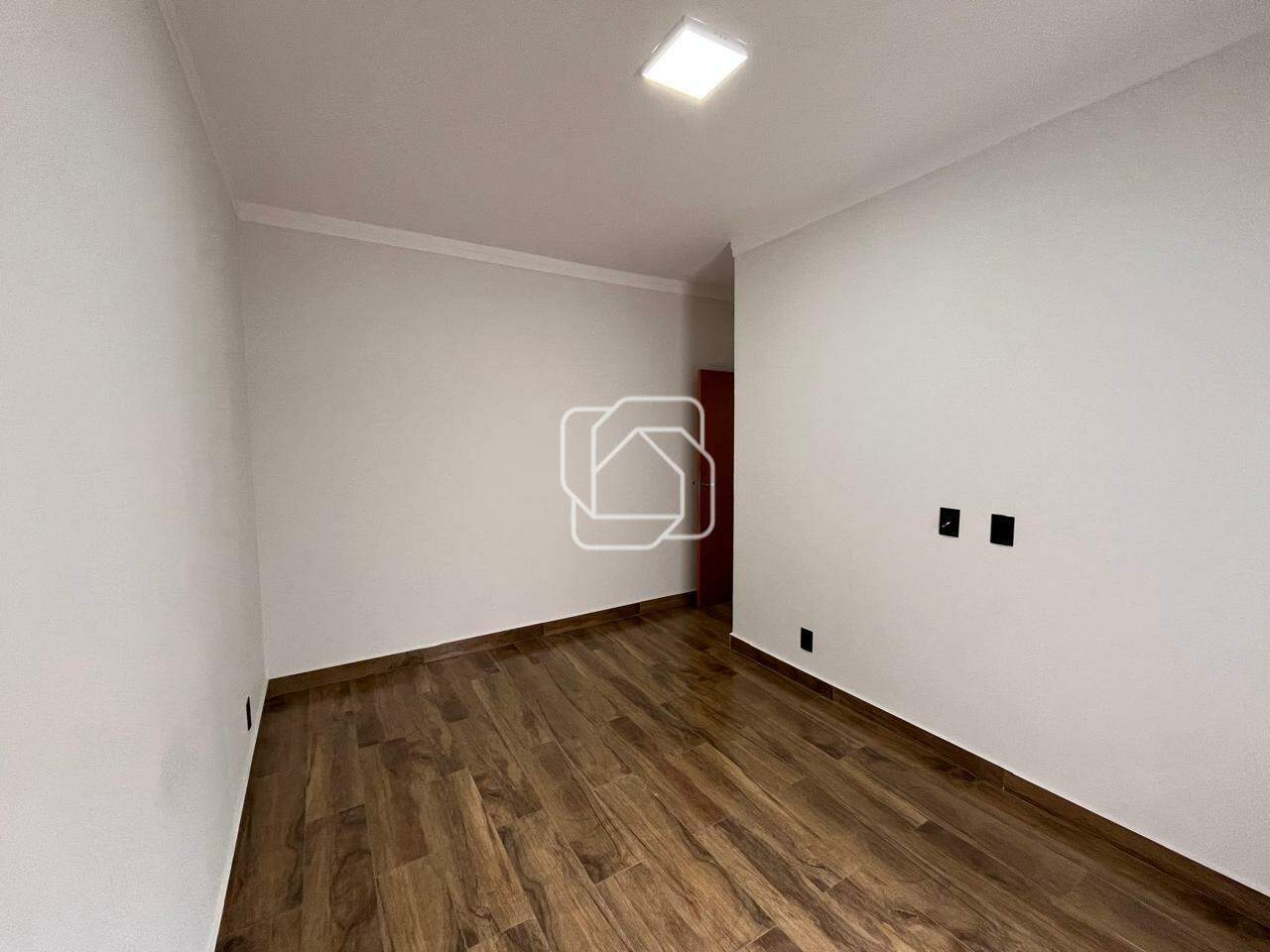 Casa de Condomínio para aluguel em Salto - SP - Village Moutonnée:
