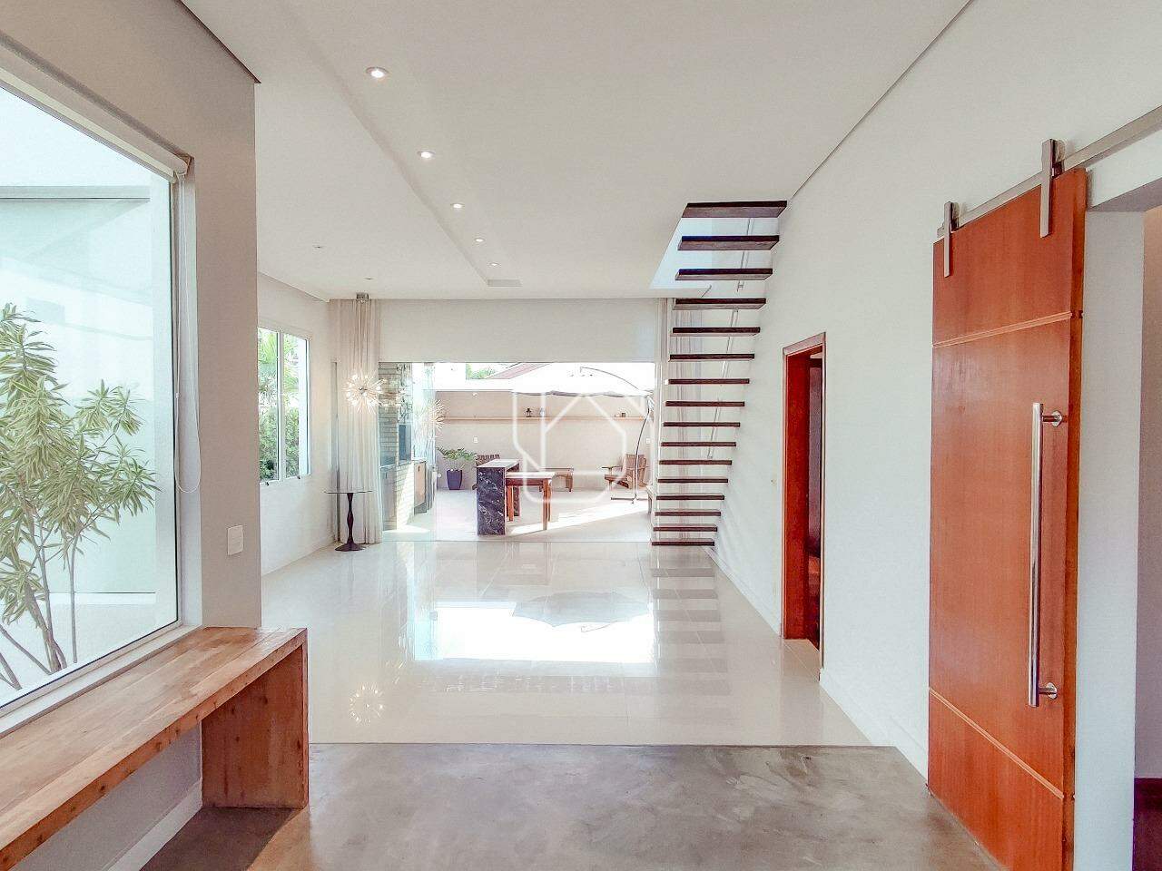 Casa de Condomínio à venda em Indaiatuba - SP - Jardim Vila Paradiso: 