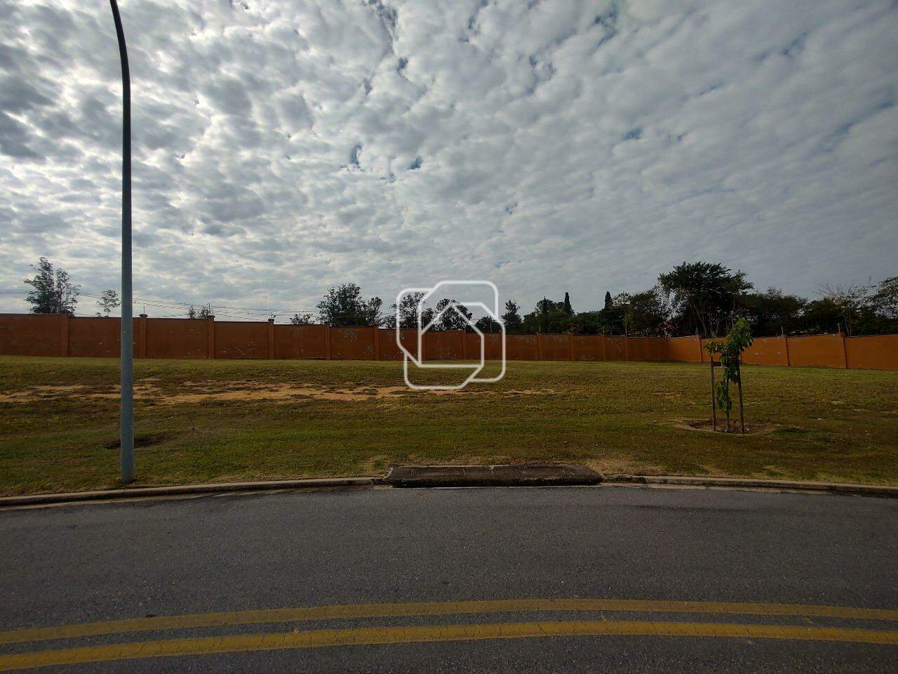 Terreno à venda em Itu - SP - Alphaville Castelo Itu: 