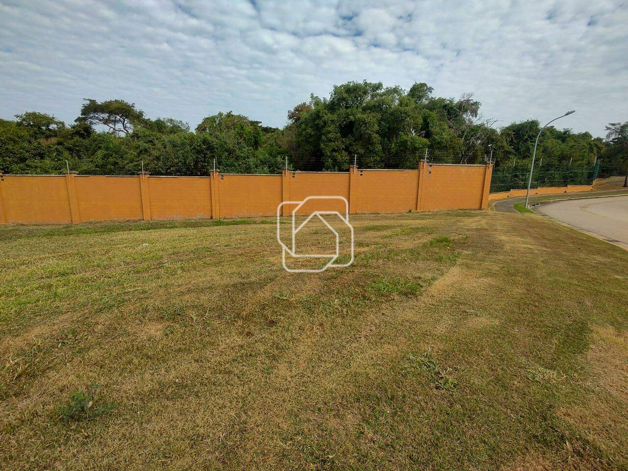 Terreno à venda em Itu - SP - Alphaville Castelo Itu: 