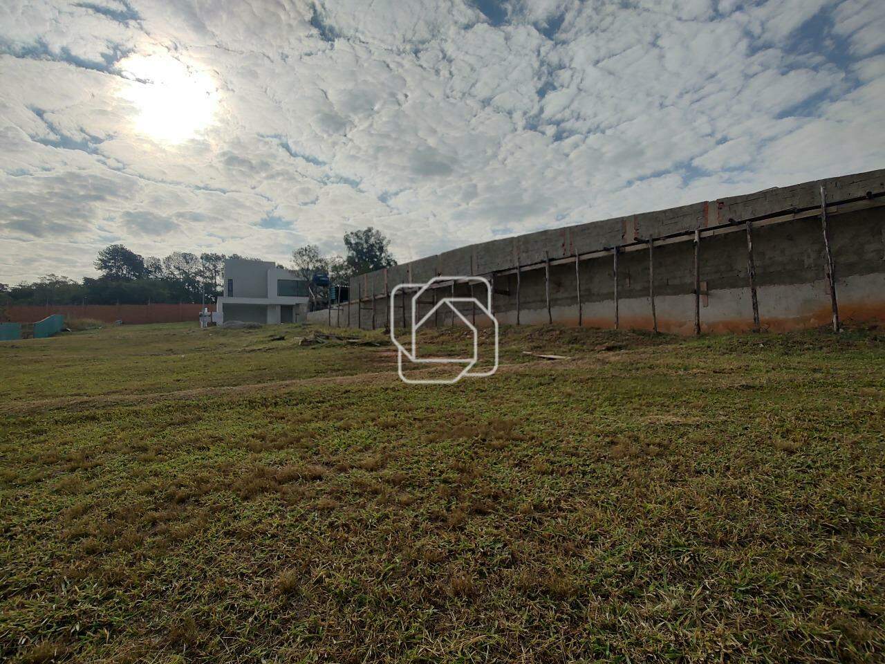 Terreno à venda em Itu - SP - Alphaville Castelo Itu: 