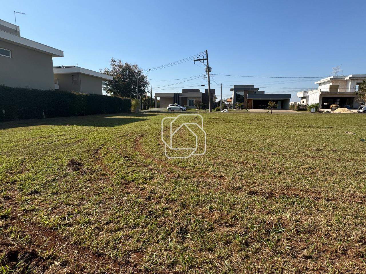 Terreno à venda em Salto - SP - Residencial Primavera: 