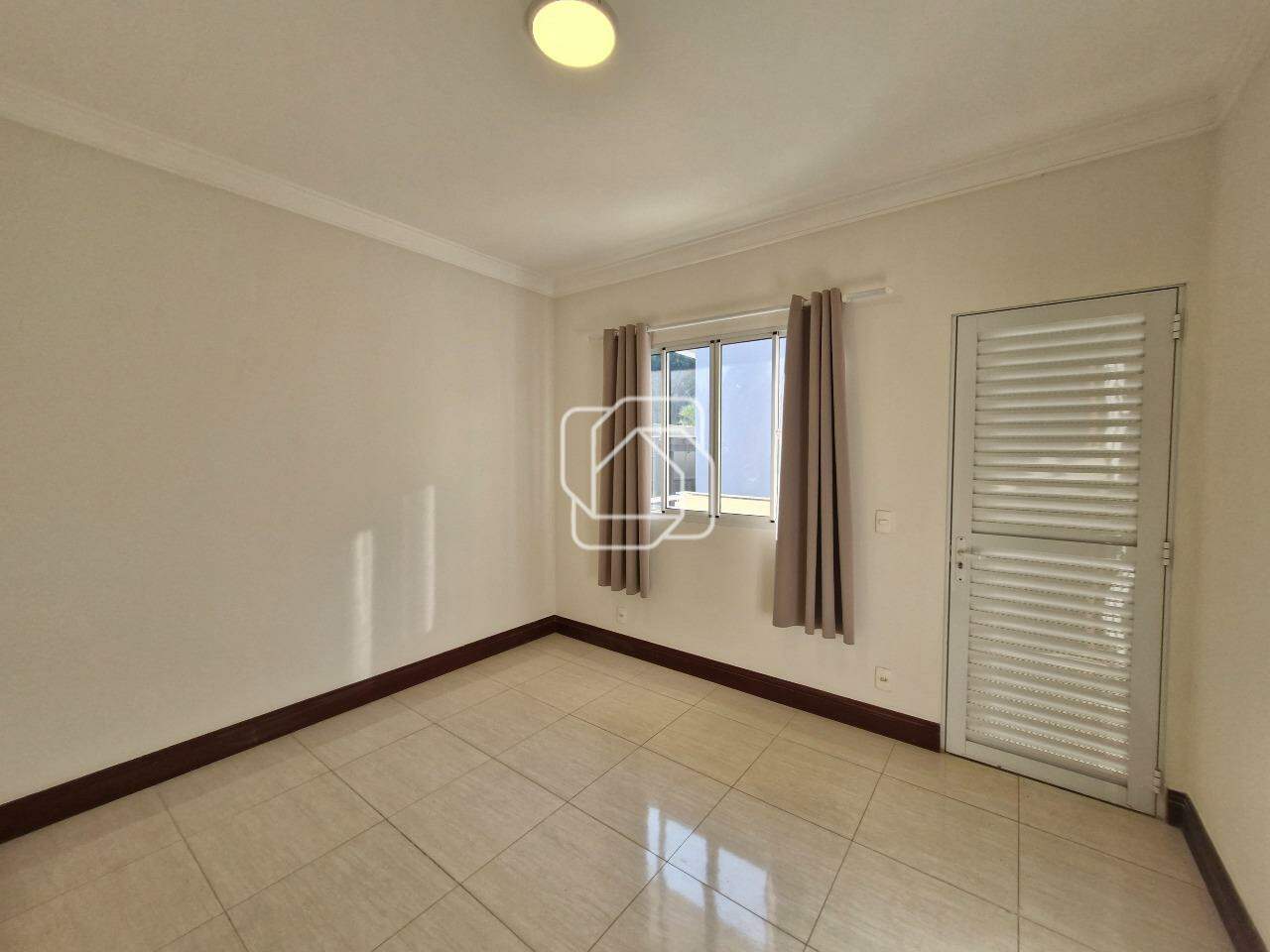 Casa de Condomínio para aluguel em Indaiatuba - SP - Jardim Residencial Santa Clara: Escritório