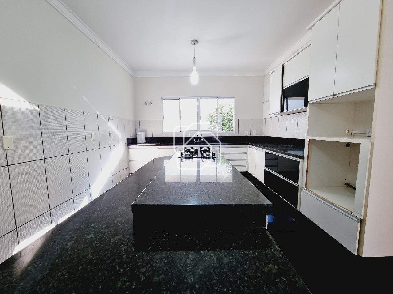 Casa de Condomínio para aluguel em Indaiatuba - SP - Jardim Residencial Santa Clara: Cozinha