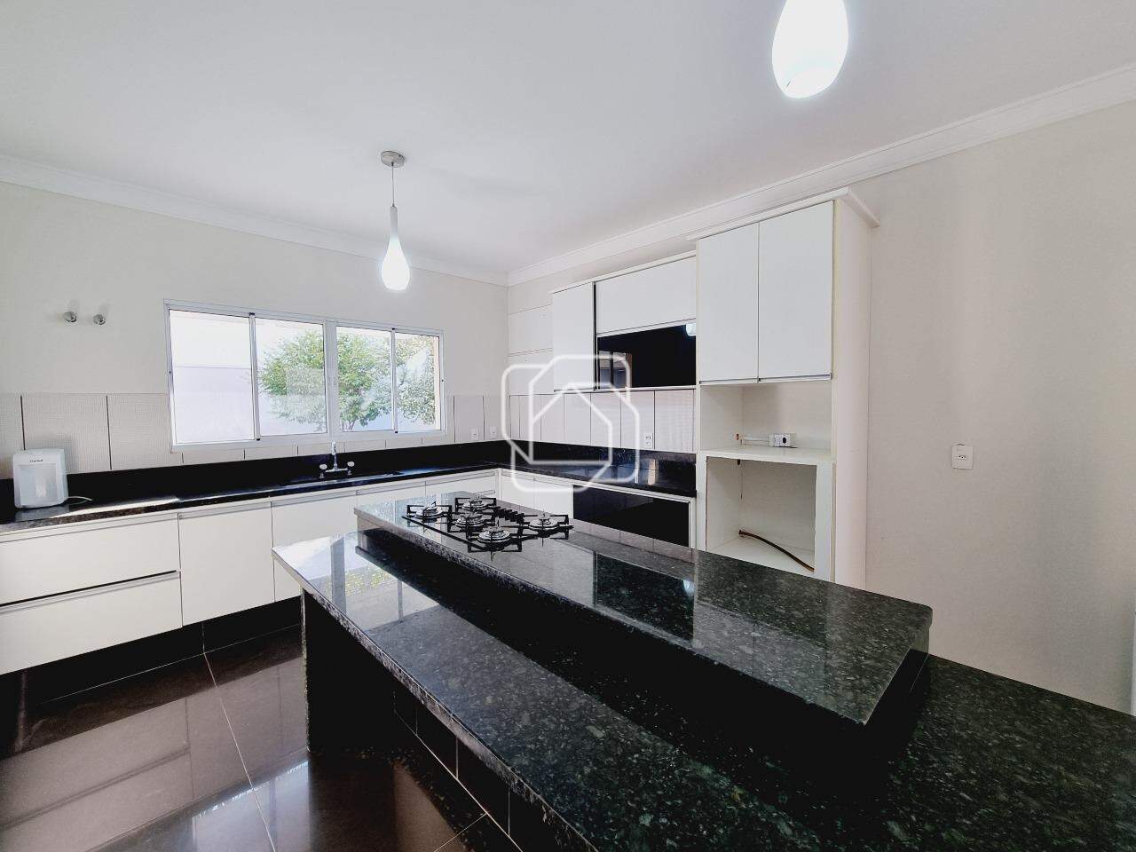 Casa de Condomínio para aluguel em Indaiatuba - SP - Jardim Residencial Santa Clara: Cozinha
