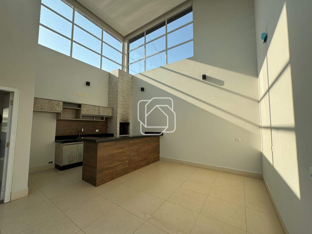 Casa de Condomínio à venda em Salto - SP - Residencial Primavera: 