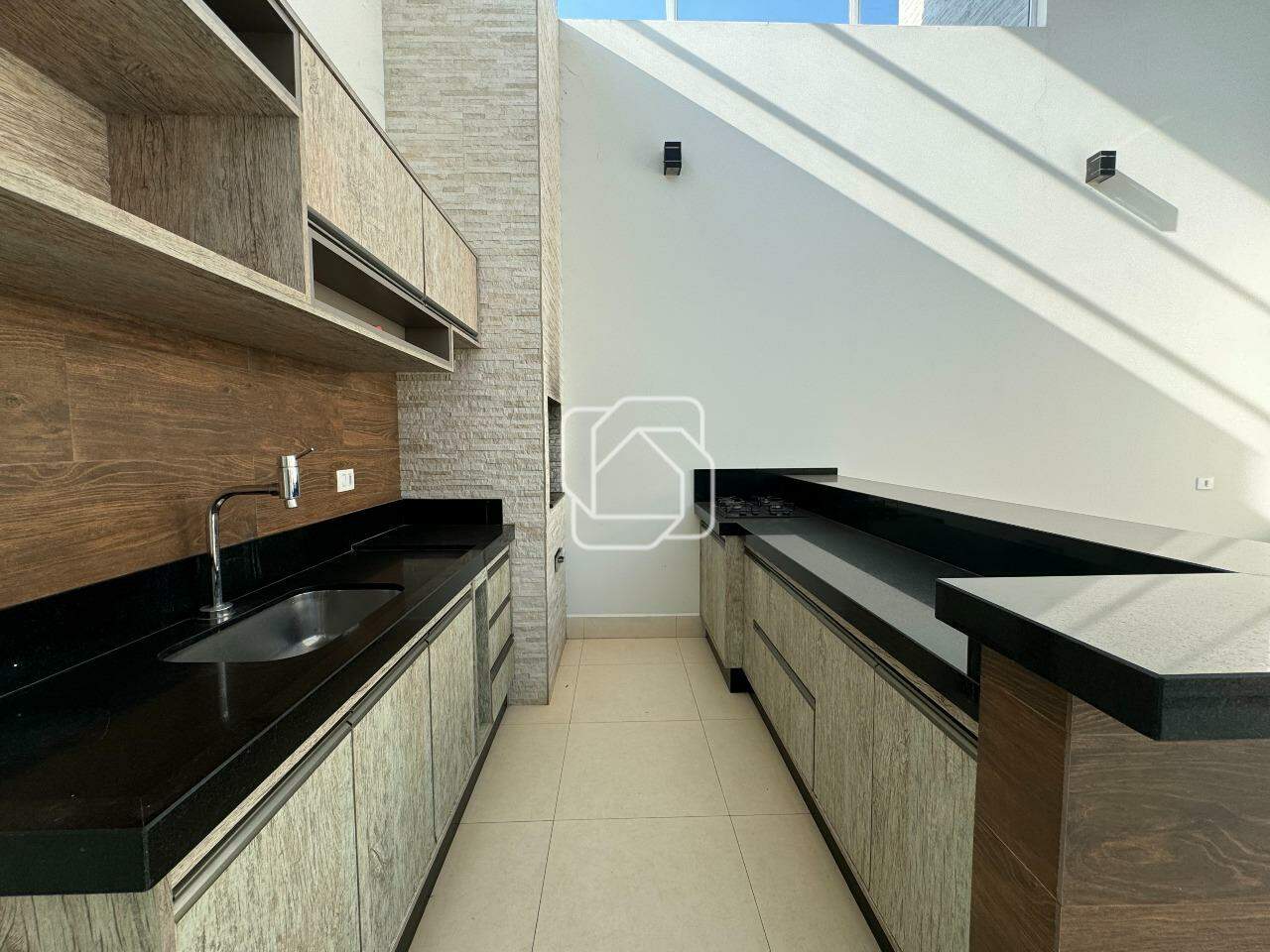 Casa de Condomínio à venda em Salto - SP - Residencial Primavera: 