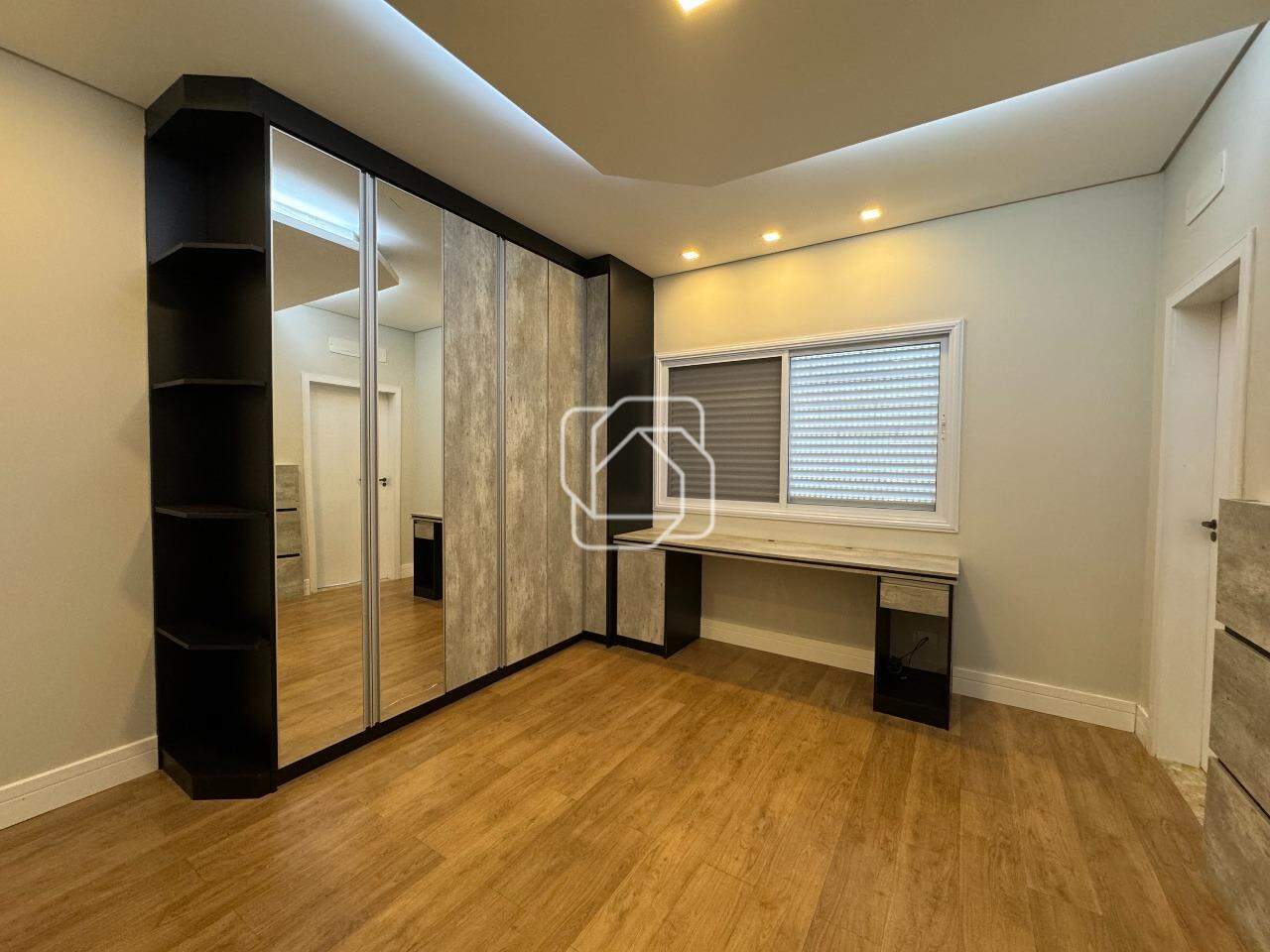 Casa de Condomínio à venda em Salto - SP - Residencial Primavera: 