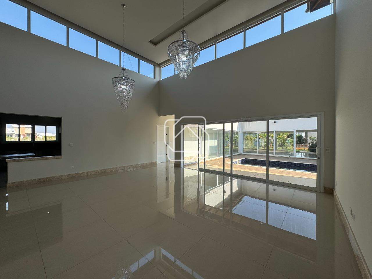 Casa de Condomínio à venda em Salto - SP - Residencial Primavera: 