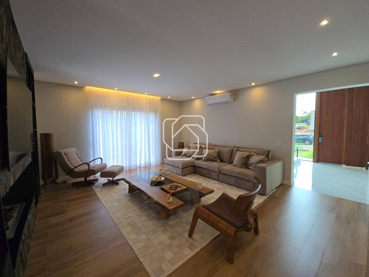 Casa de Condomínio à venda em Cabreúva - SP - Portal do Japy Golf Clube: Sala de TV