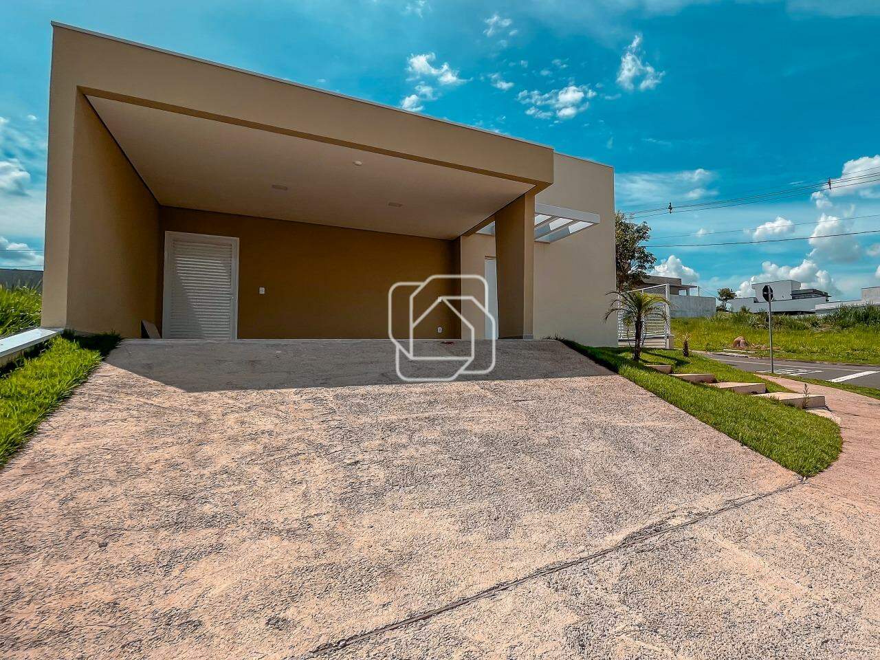 Casa de Condomínio à venda em Salto - SP - Reserva Central Parque: 