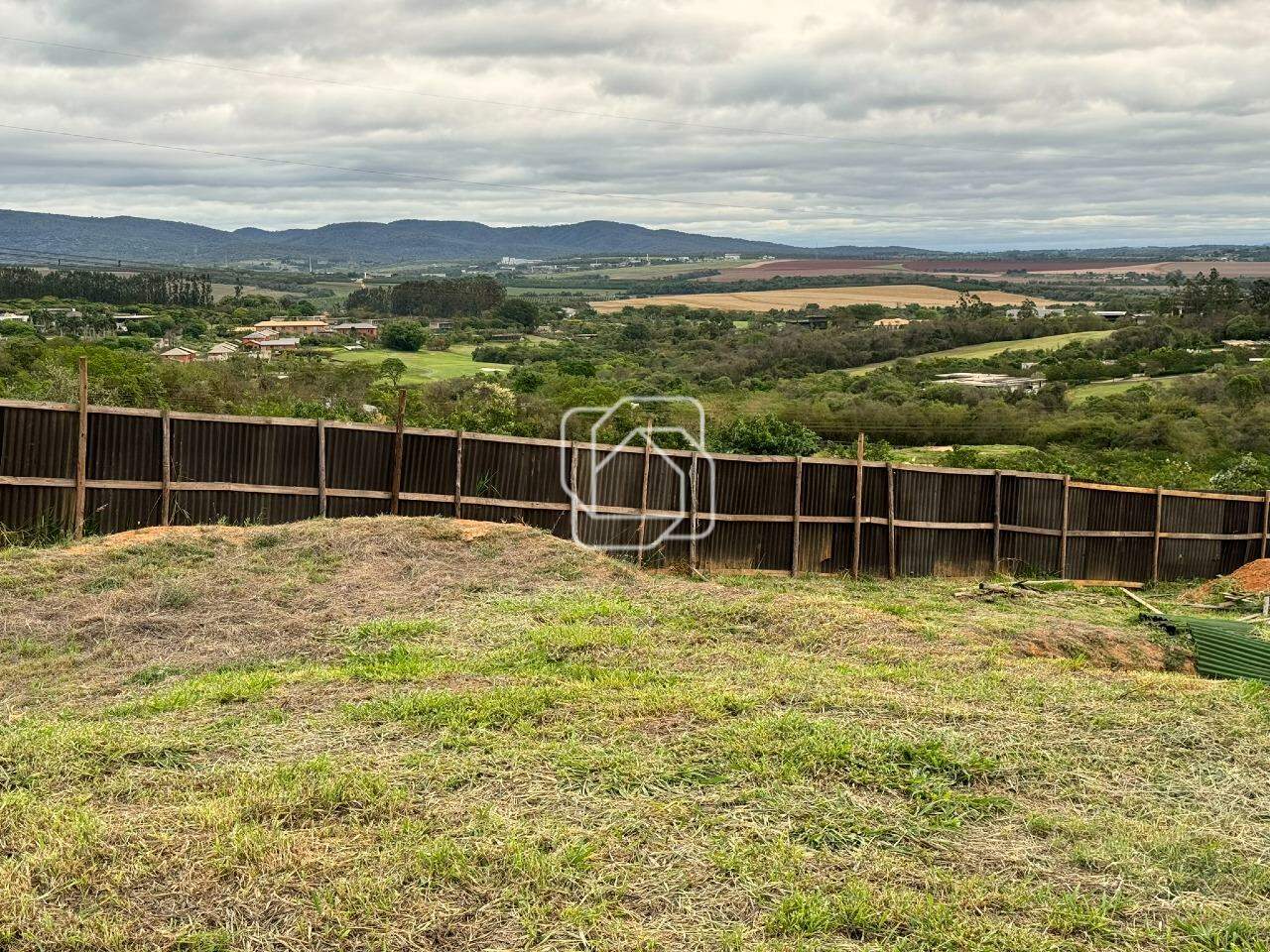 Terreno à venda em Porto Feliz - SP - Condomínio Fazenda Boa Vista: 