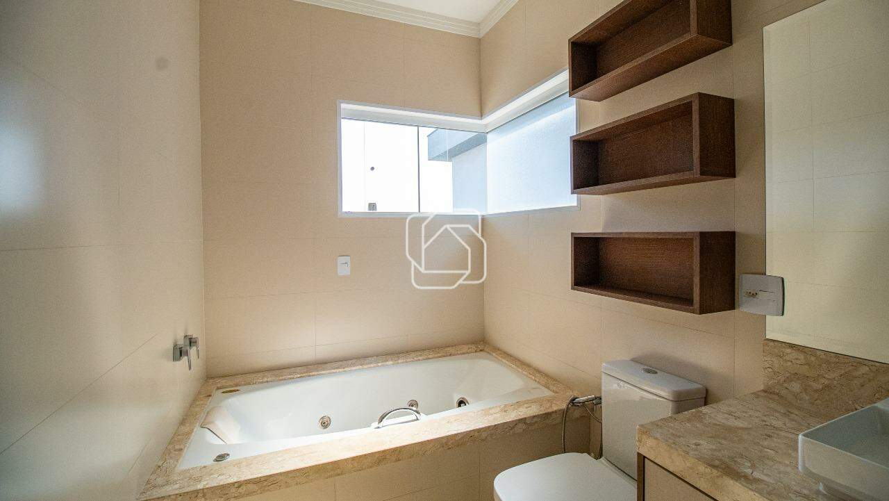 Casa de Condomínio à venda em Salto - SP - Portal dos Bandeirantes Salto: