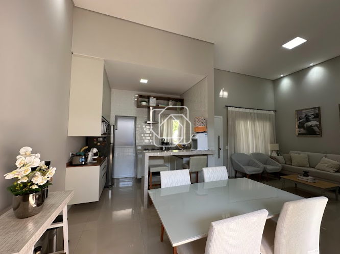 Casa de Condomínio para aluguel em Salto - SP - Village Moutonnée: 