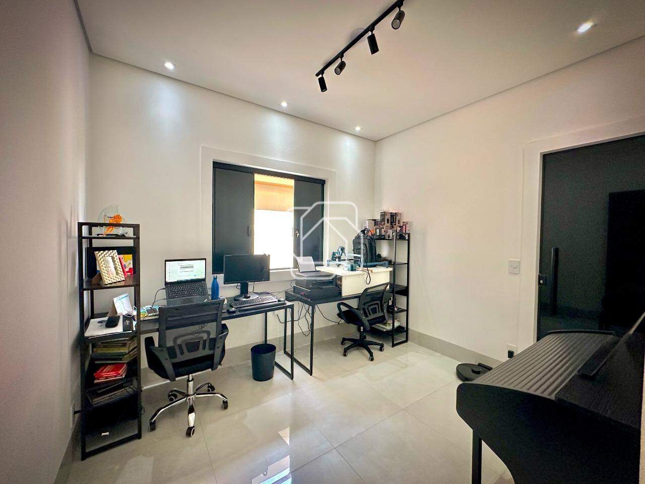 Casa de Condomínio à venda em Salto - SP - Residencial Central Parque: 