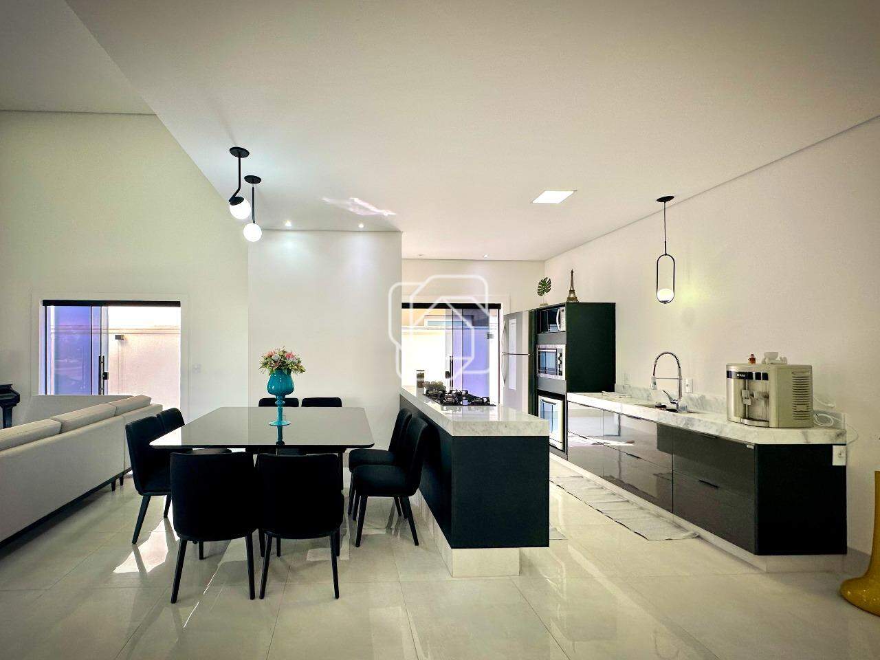 Casa de Condomínio à venda em Salto - SP - Residencial Central Parque: 