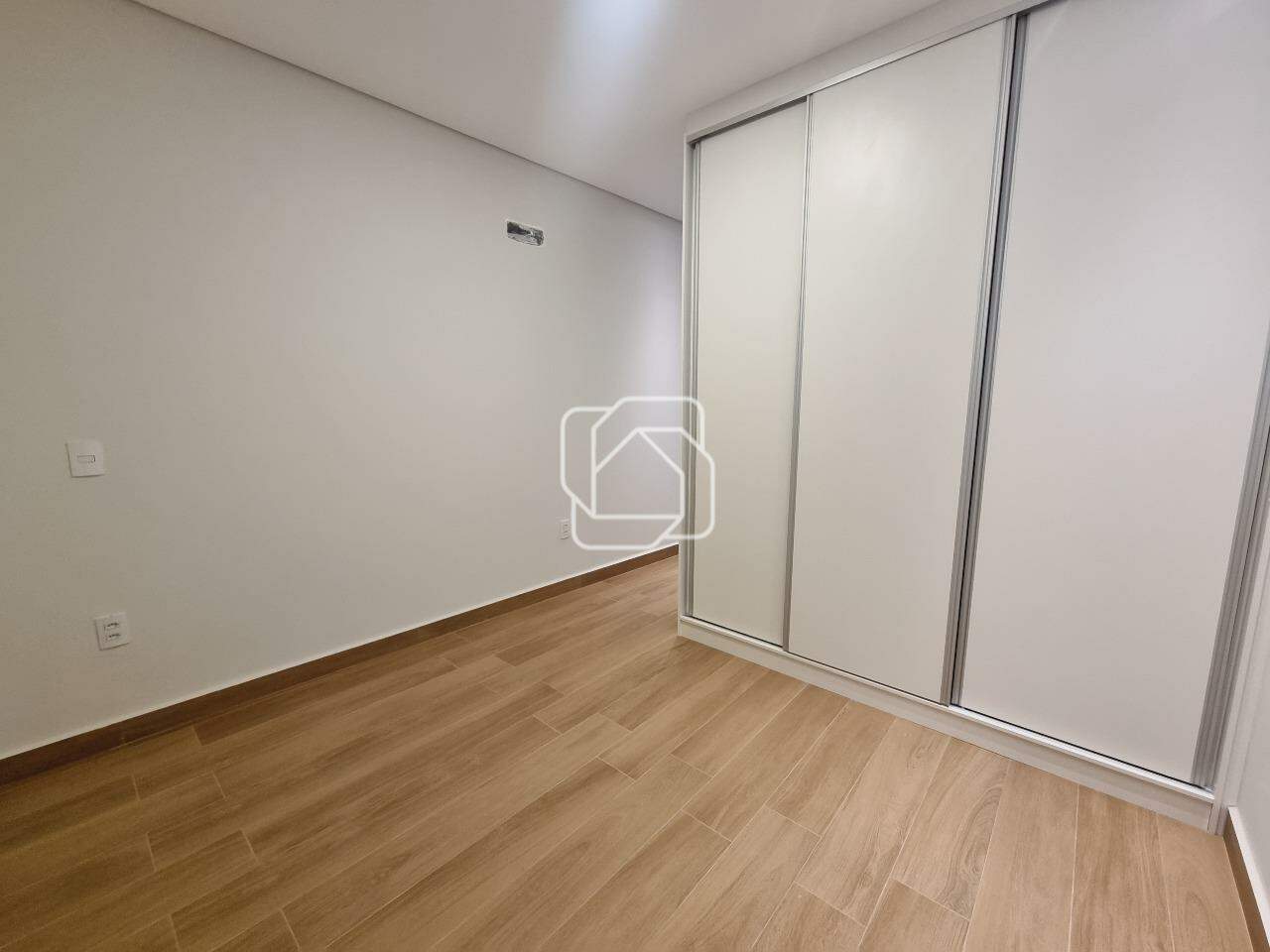 Casa de Condomínio para aluguel em Indaiatuba - SP - Jardim Mantova: Dormitório