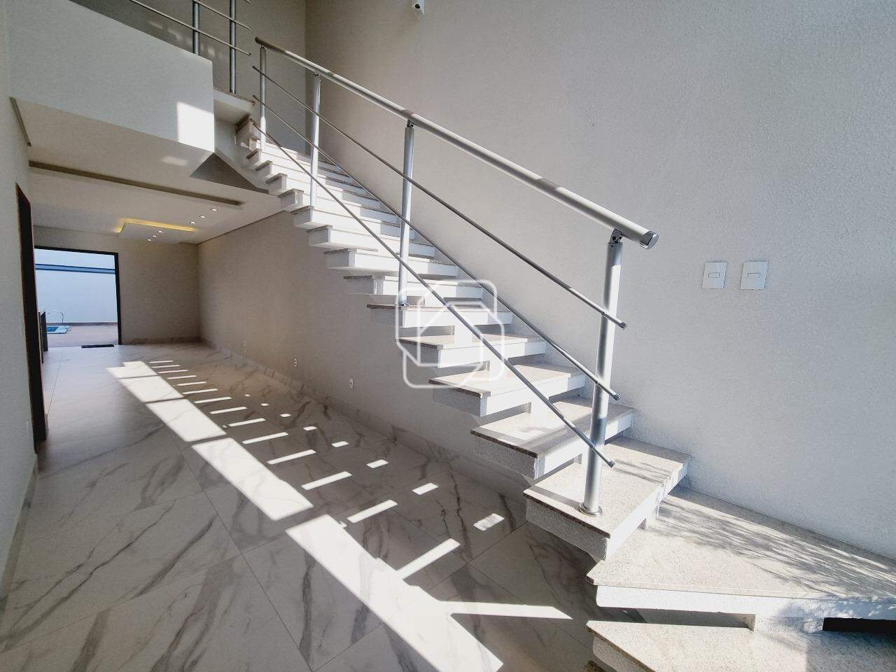 Casa de Condomínio para aluguel em Indaiatuba - SP - Jardim Mantova: Ambientes integrados