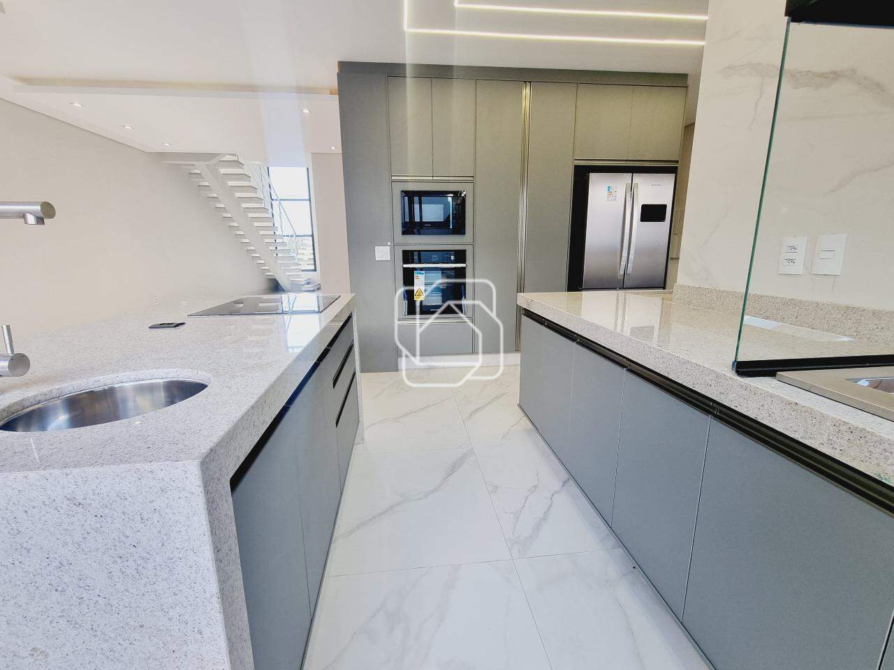 Casa de Condomínio para aluguel em Indaiatuba - SP - Jardim Mantova: Cozinha integrada